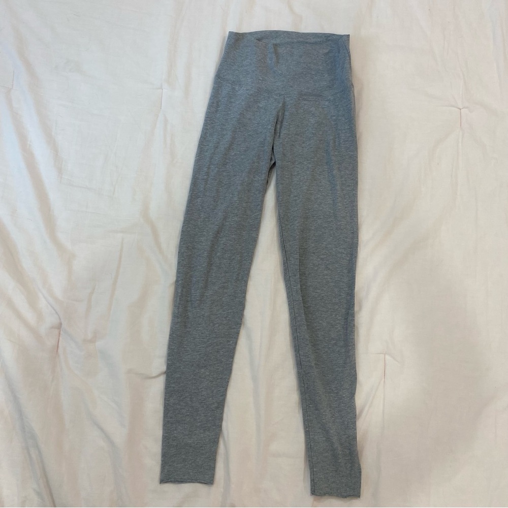 Aritzia TNA leggings